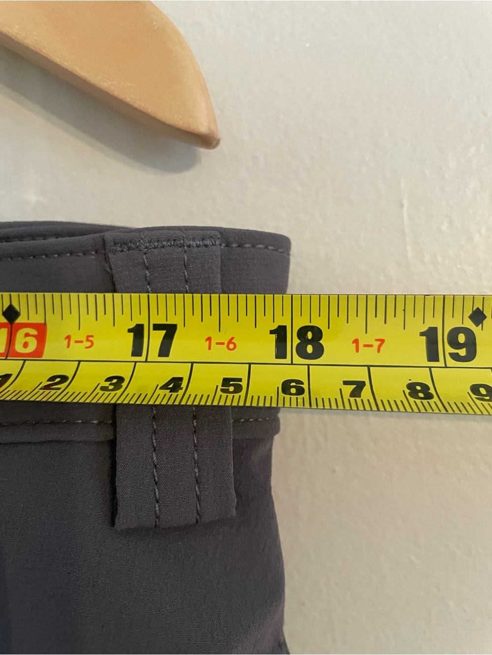 Duluth Trading Flexpedition Cargo Pants Women’s 16/31  Stretch Hiking - EUC - Picture 11 of 12